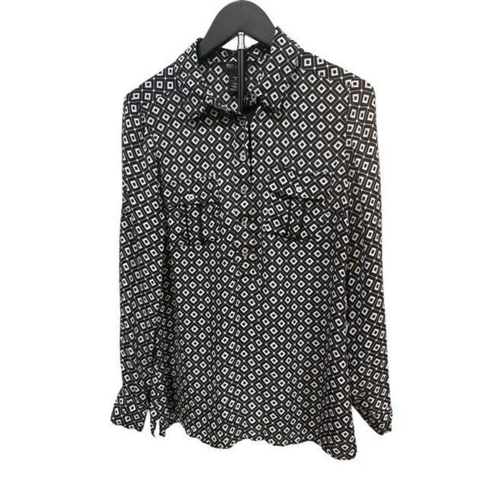 White House Black Market Womens Blouse Size 10 Black Silk Long Roll Tab Sleeves